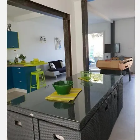 La Casa Blue 度假居 *